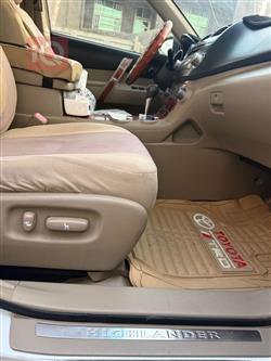 تۆیۆتا هایلاندەر